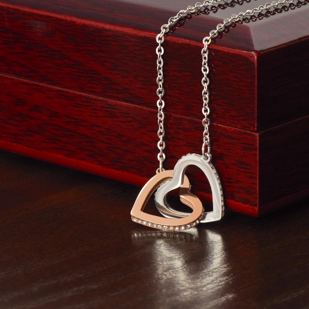 Interlocking Hearts Necklace – image 5