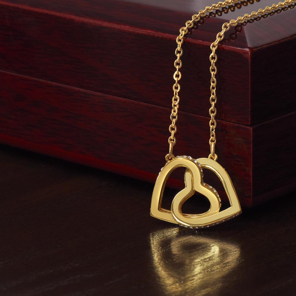 Interlocking Hearts Necklace – image 6