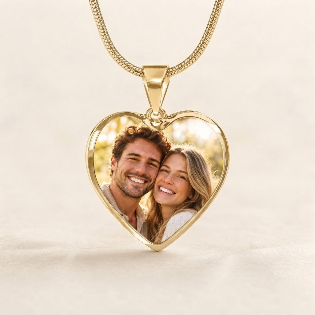 Personalized Photo Heart Necklace – Custom Photo & Engraved Keepsake Gift for Mom, Grandma or Wife